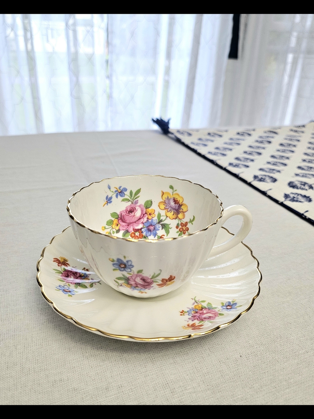 VINTAGE Radfords England Bone China Teacup & Saucer Floral Gold Rim 1950s